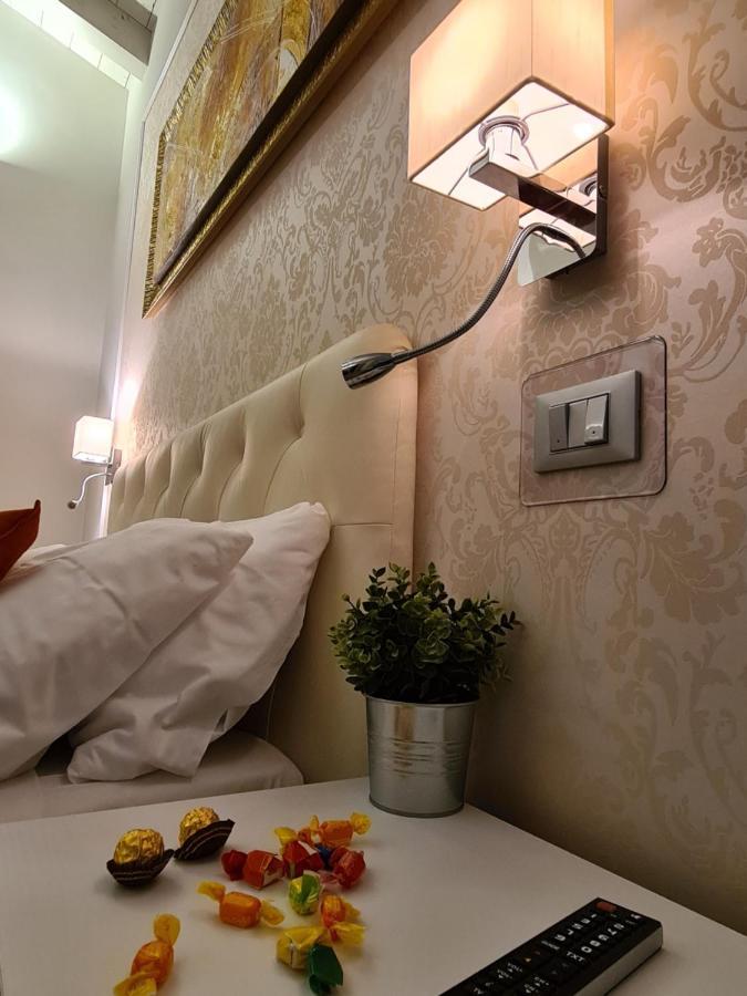 B&B Gardacharme Desenzano del Garda Luaran gambar