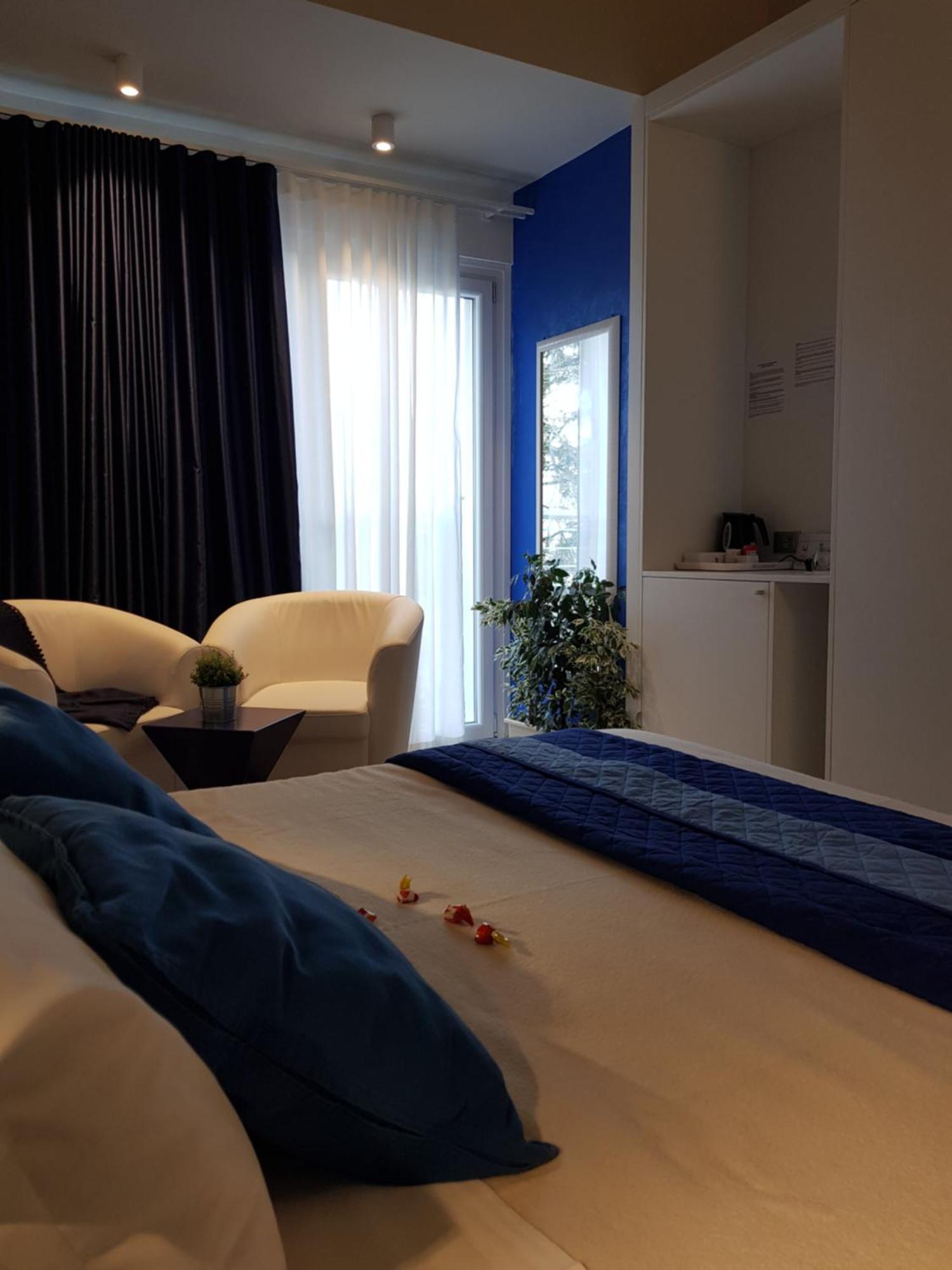 B&B Gardacharme Desenzano del Garda Bilik gambar