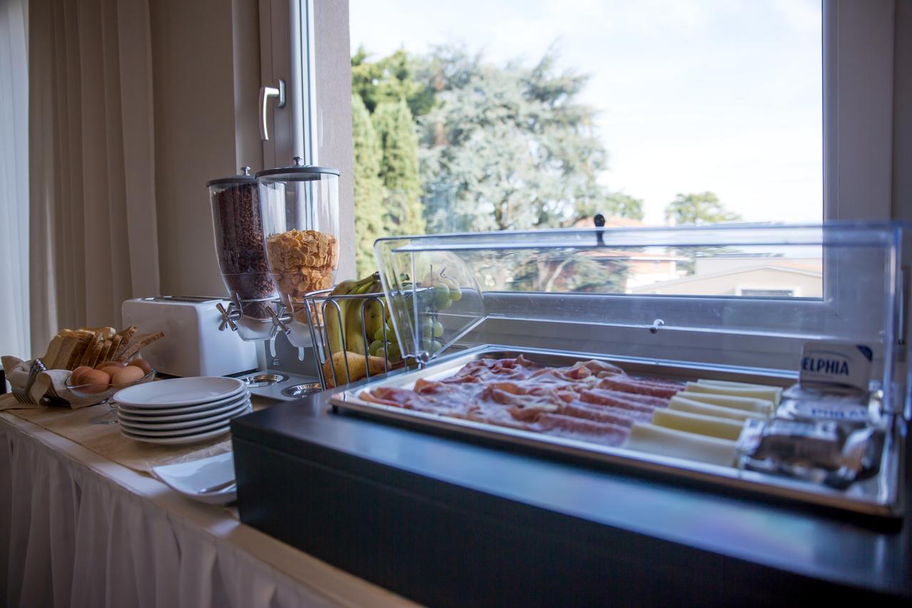 B&B Gardacharme Desenzano del Garda Luaran gambar