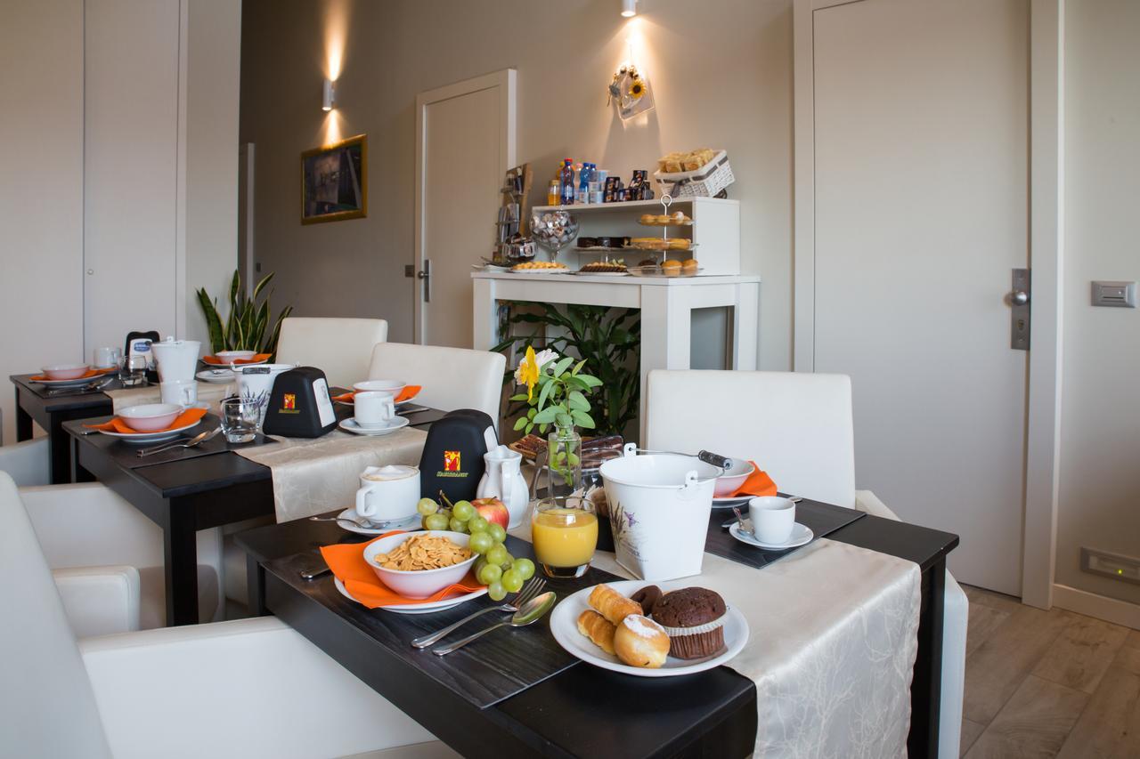 B&B Gardacharme Desenzano del Garda Luaran gambar