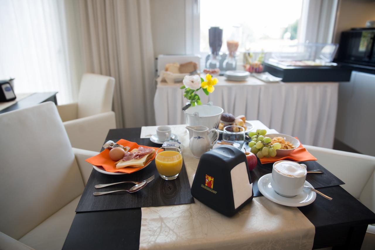 B&B Gardacharme Desenzano del Garda Luaran gambar