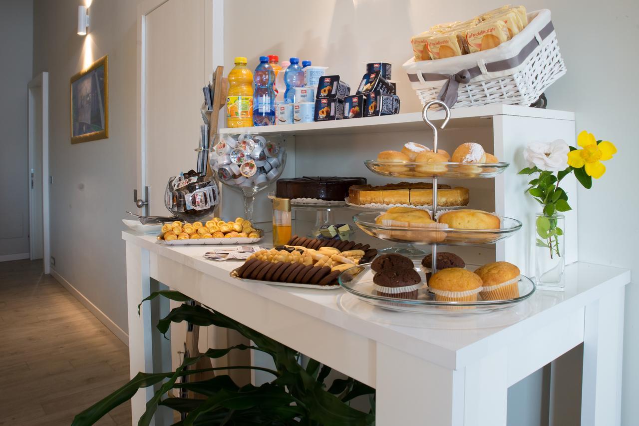 B&B Gardacharme Desenzano del Garda Luaran gambar