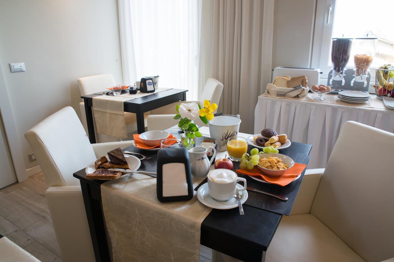 B&B Gardacharme Desenzano del Garda Luaran gambar