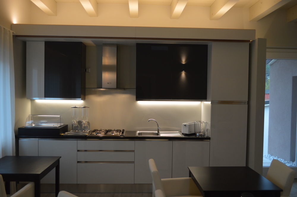 B&B Gardacharme Desenzano del Garda Luaran gambar