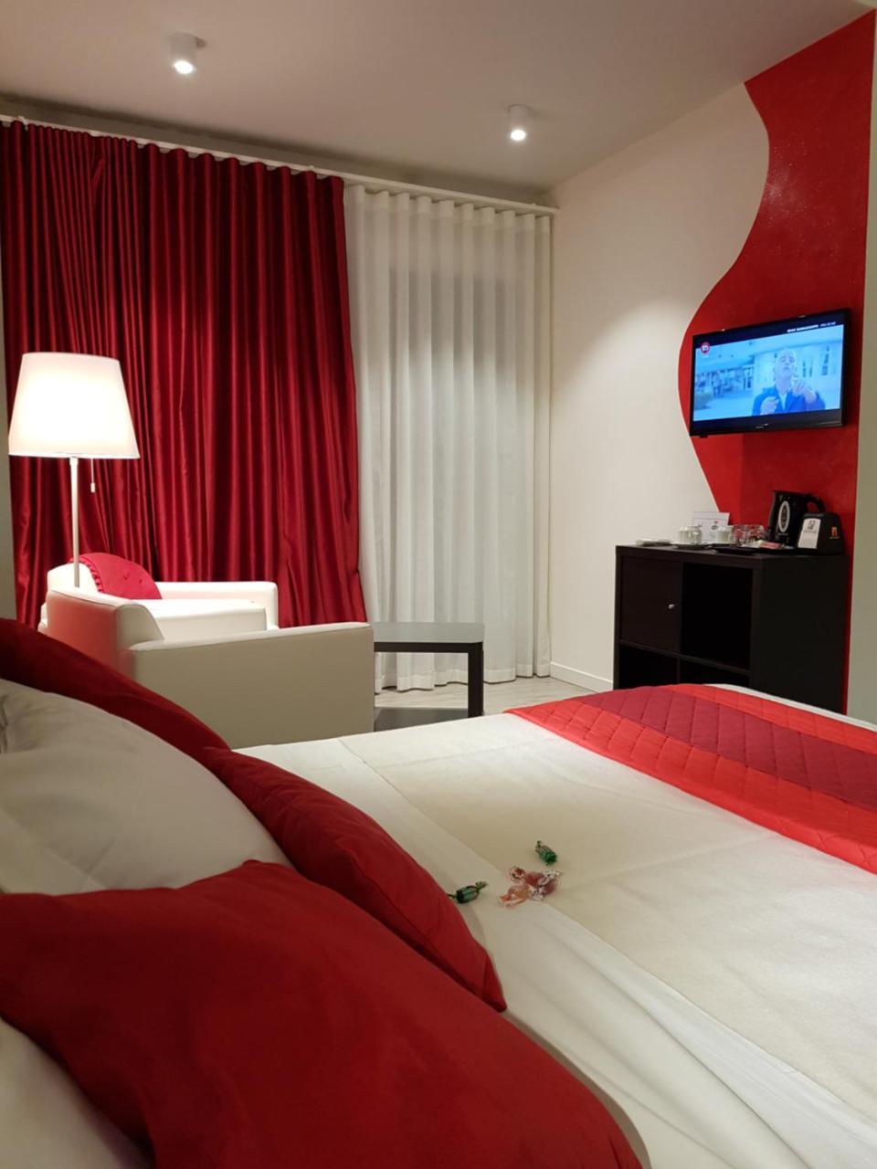 B&B Gardacharme Desenzano del Garda Luaran gambar