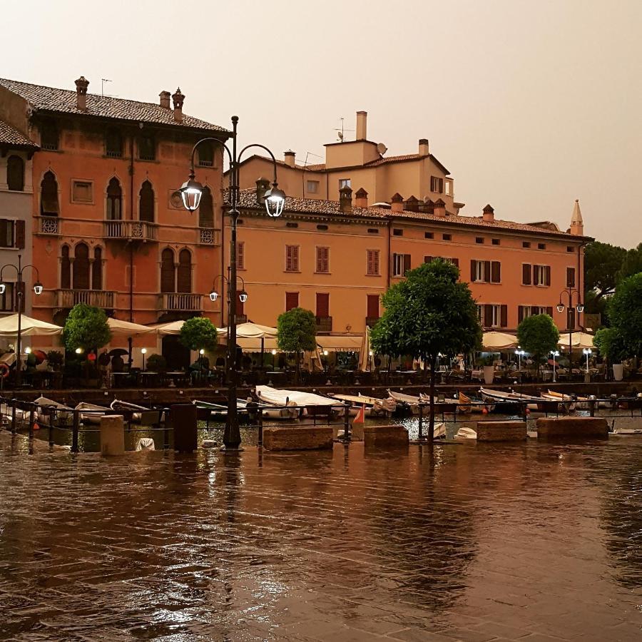 B&B Gardacharme Desenzano del Garda Luaran gambar